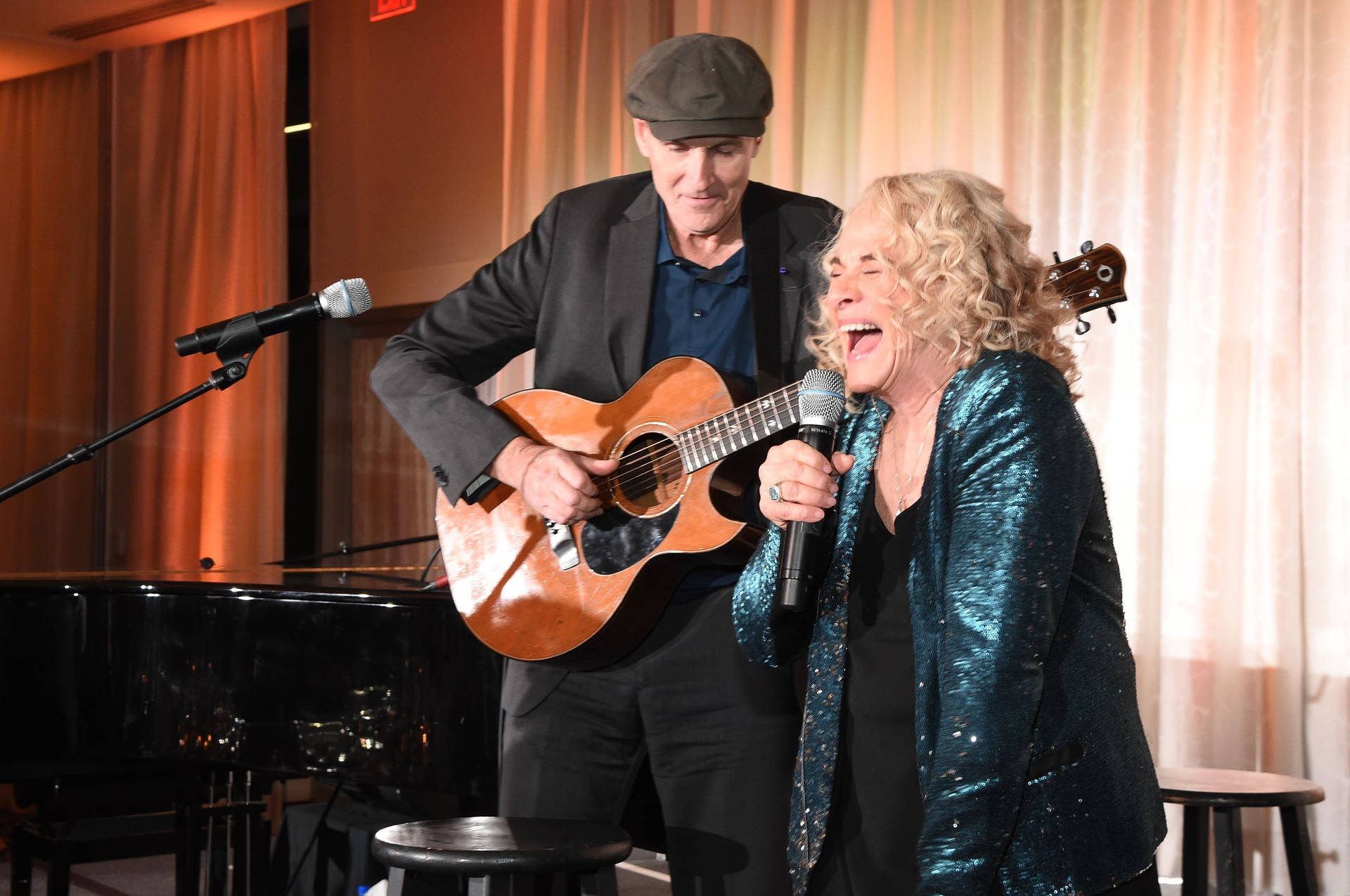 Singers Carole King And James Taylor