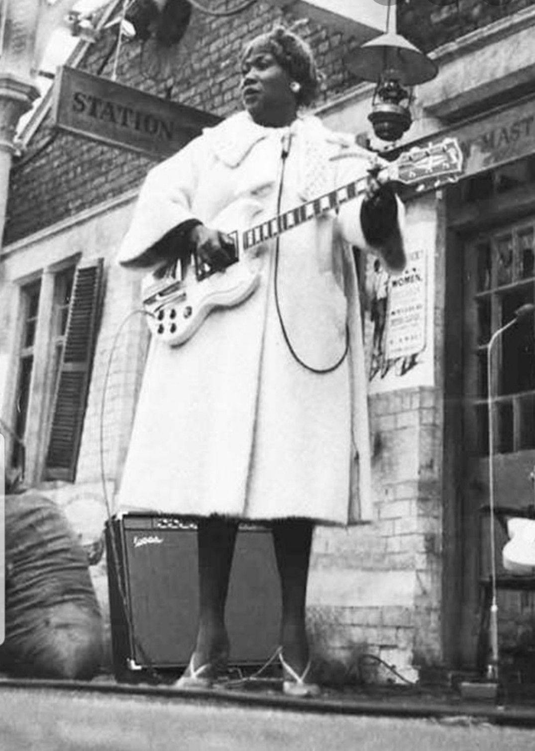 Sister Rosetta Tharpe Black And White Photo Background