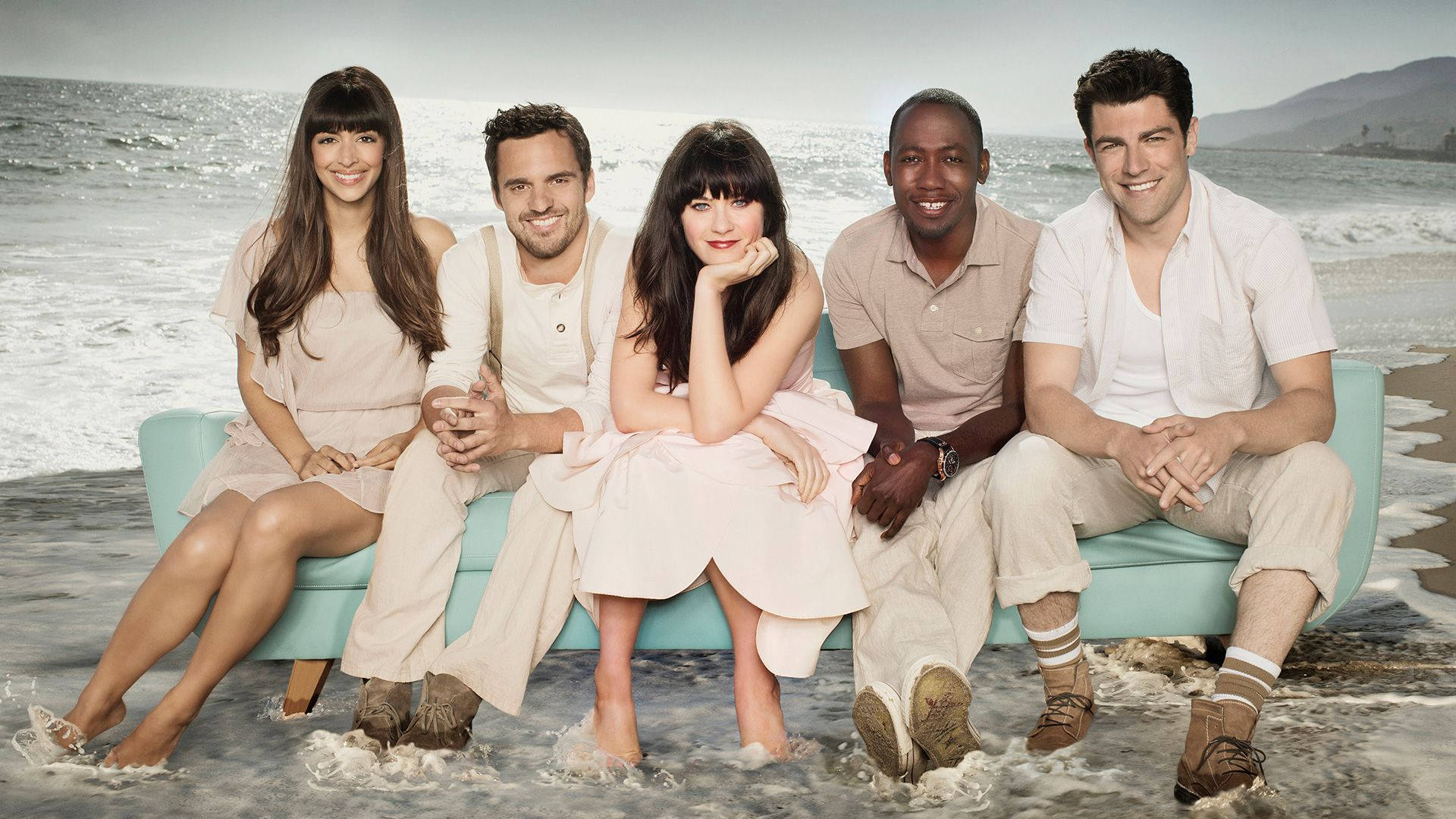 Sitcom New Girl Cast At The Beach