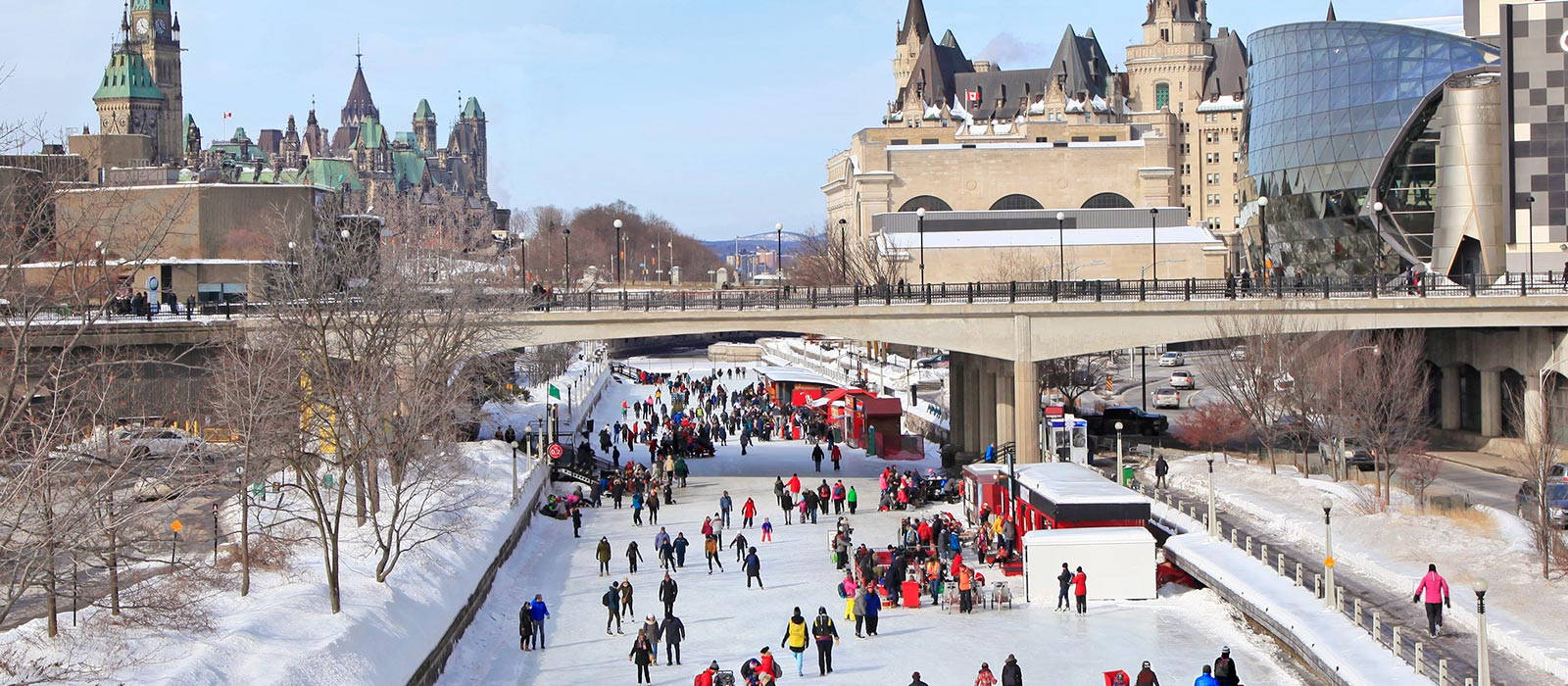 Skiing Over The Frozen Rideau Canal, Ottawa Background