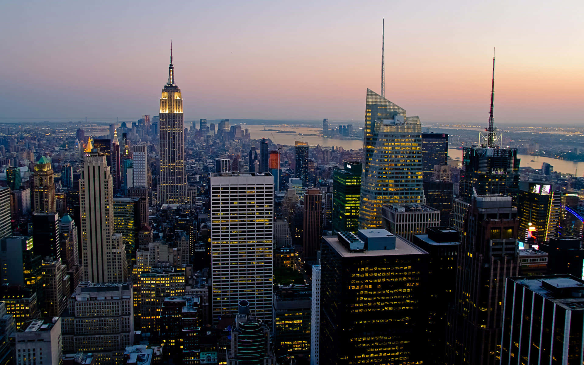 Skyscrapers Adorning The City Skyline Background