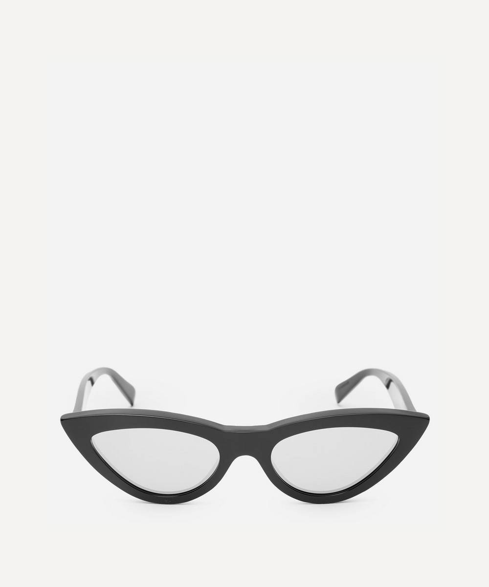 Sleek And Stylish Celine Cat-eye Eyewear Background