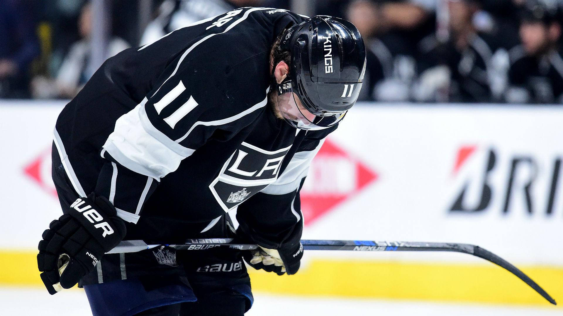 Slovenian Athlete Anze Kopitar Black 11 Background