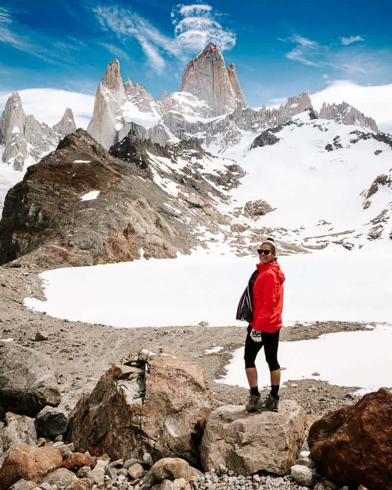 Small Mountain Paradise El Chalten Background