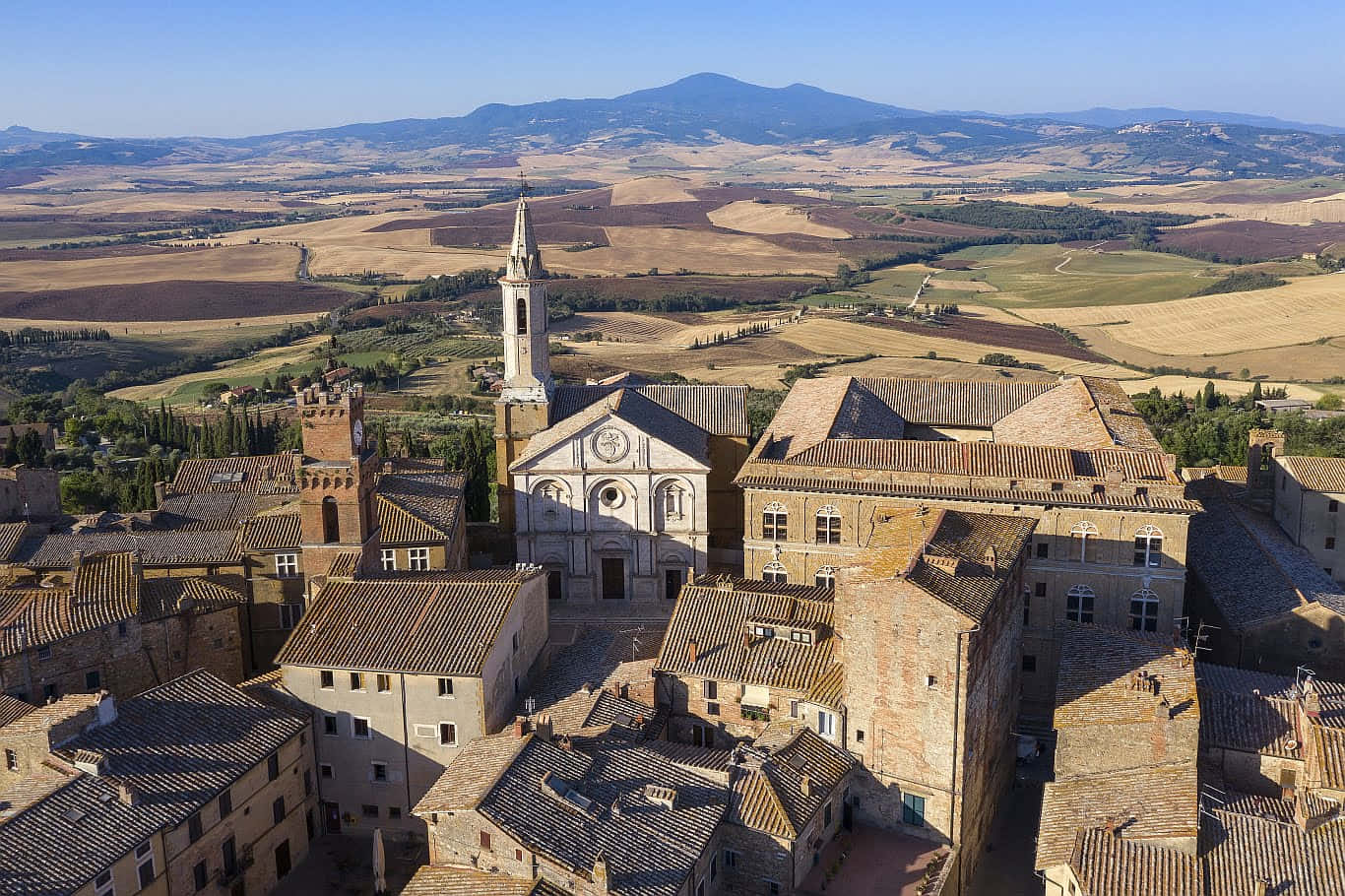 Small Town With Pienza Cathedral High Angle Shot Background
