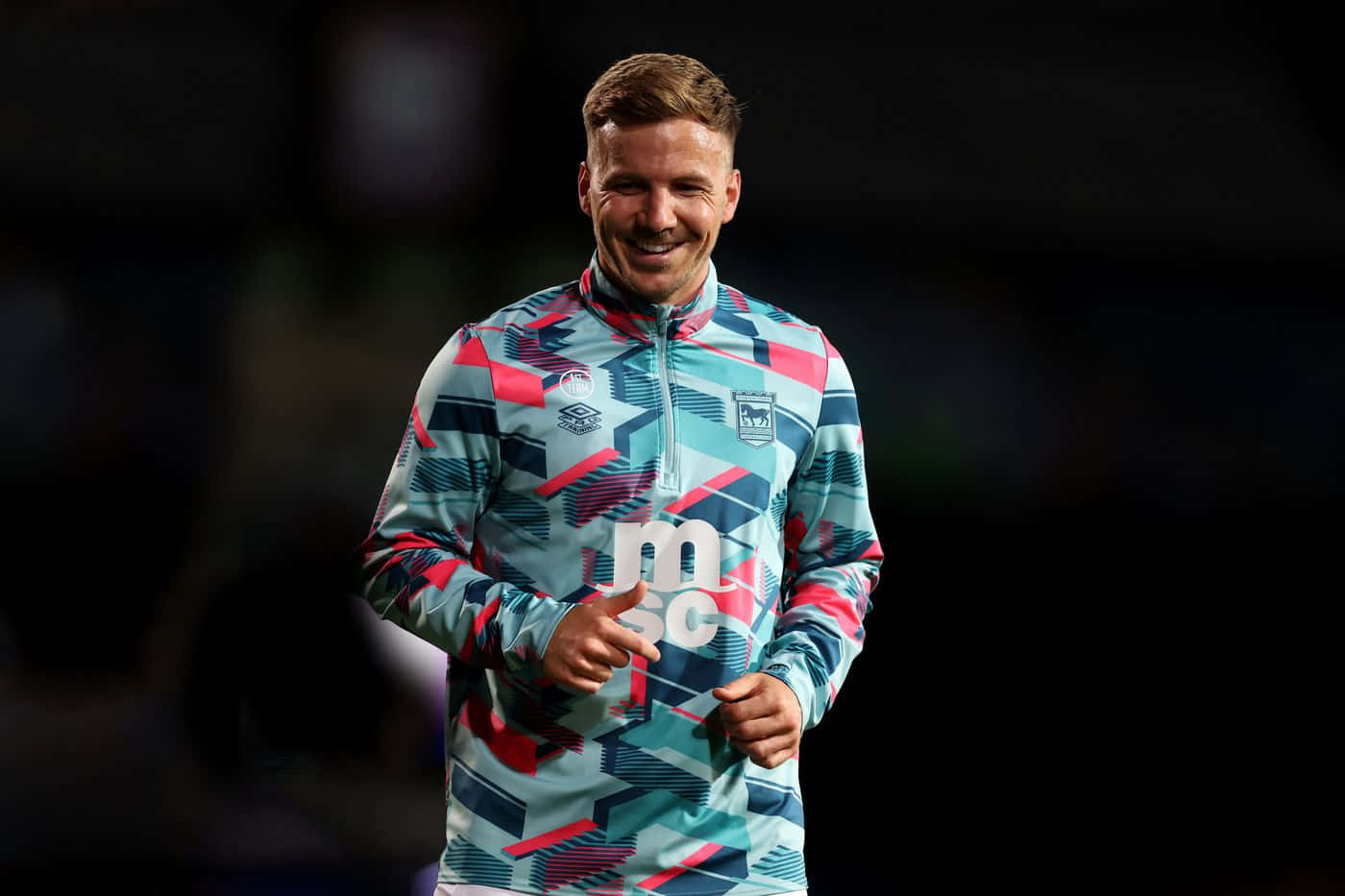 Smiling Athletein Colorful Training Top Background