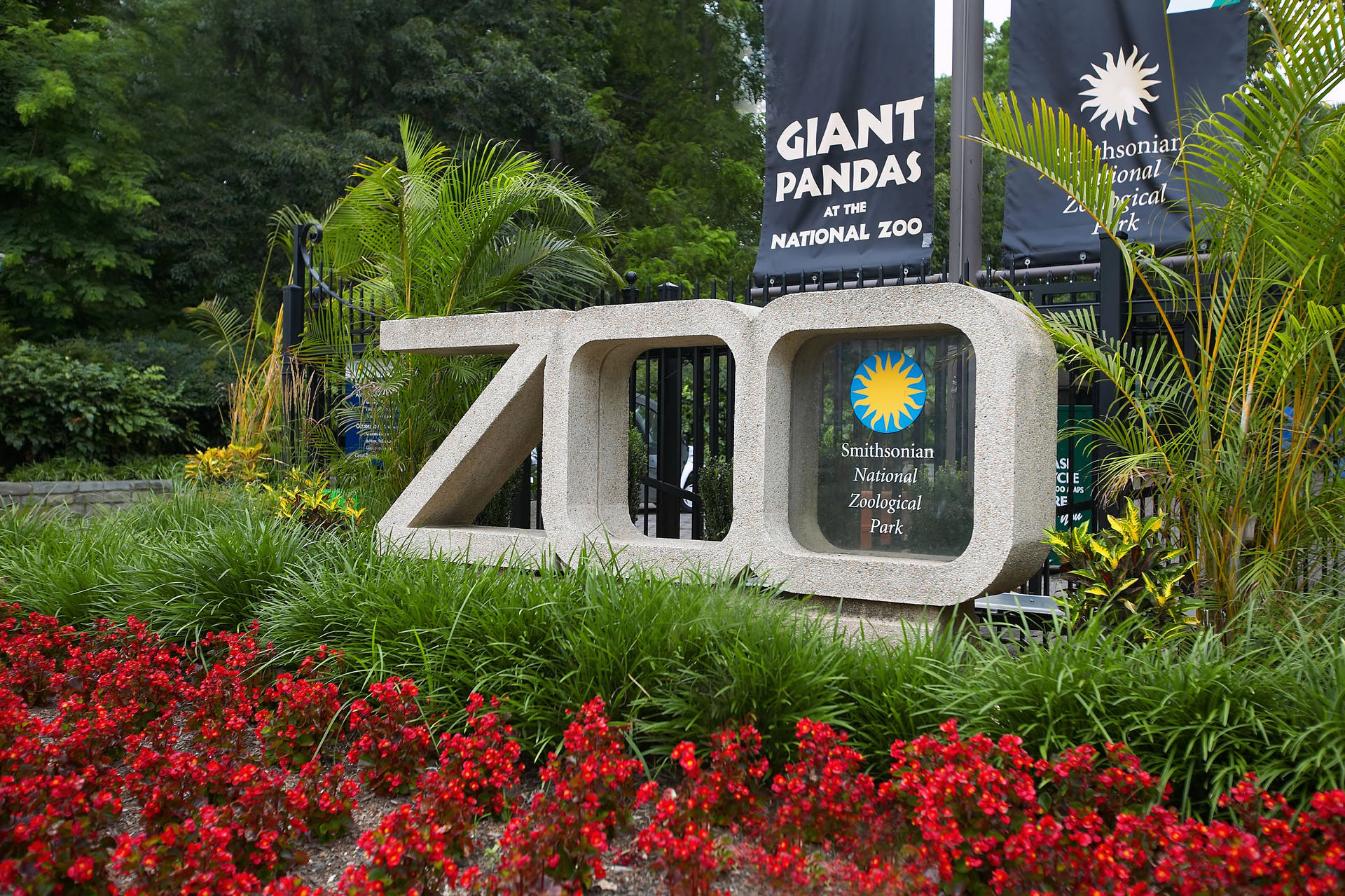 Smithsonian National Zoological Park Background