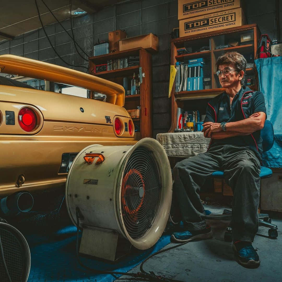 Smokey Nagata Golden Skyline Garage Background