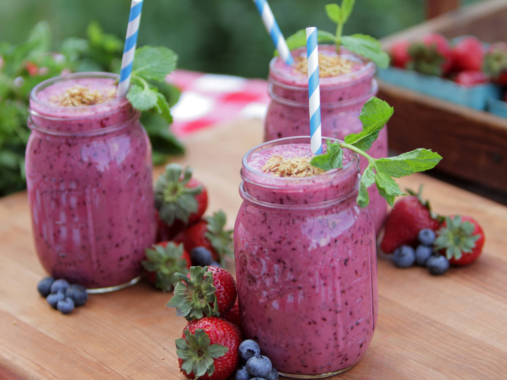 Smoothie With Berry Flavors Background