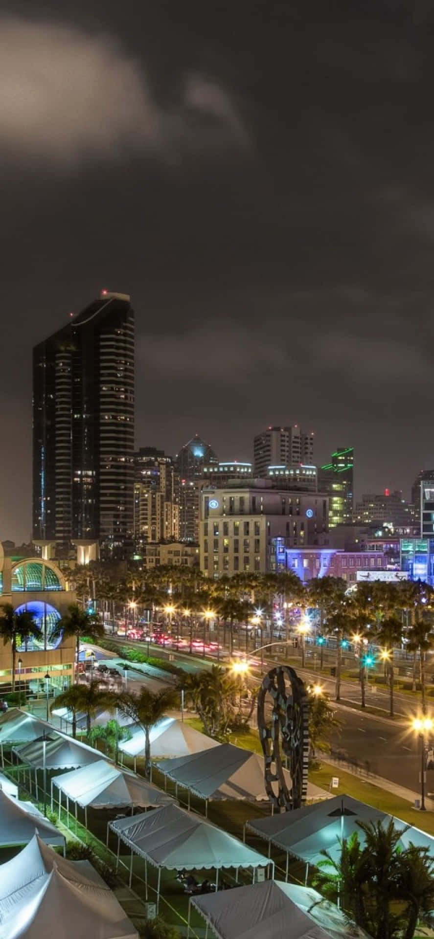 Snap A Photo While Exploring San Diego In Style With Your Iphone