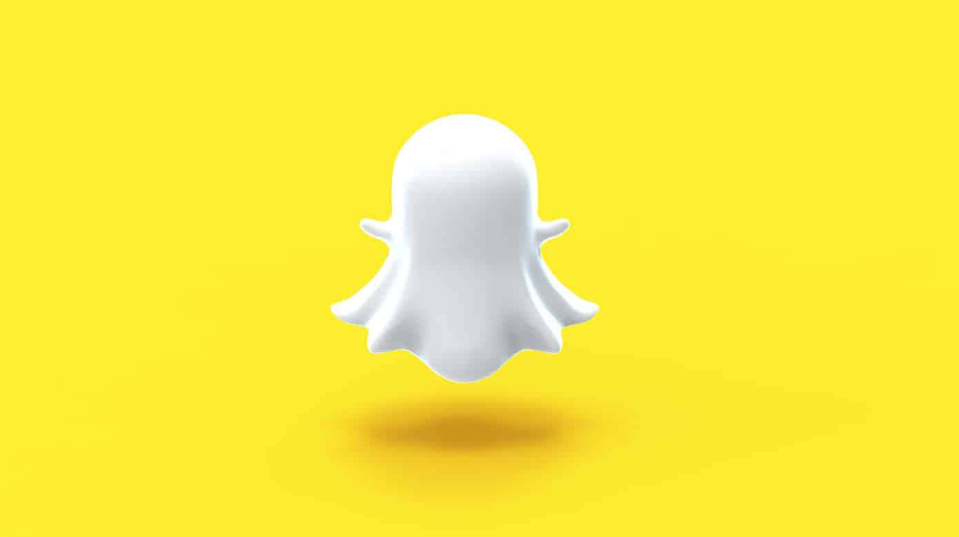 Snapchat Logo Yellow Background Background