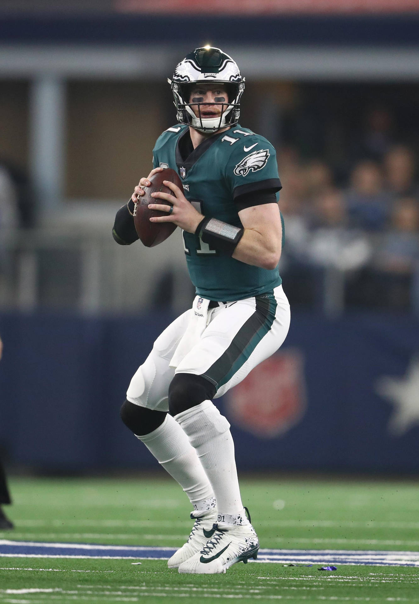 Snapshot Nfl Player Carson Wentz Background