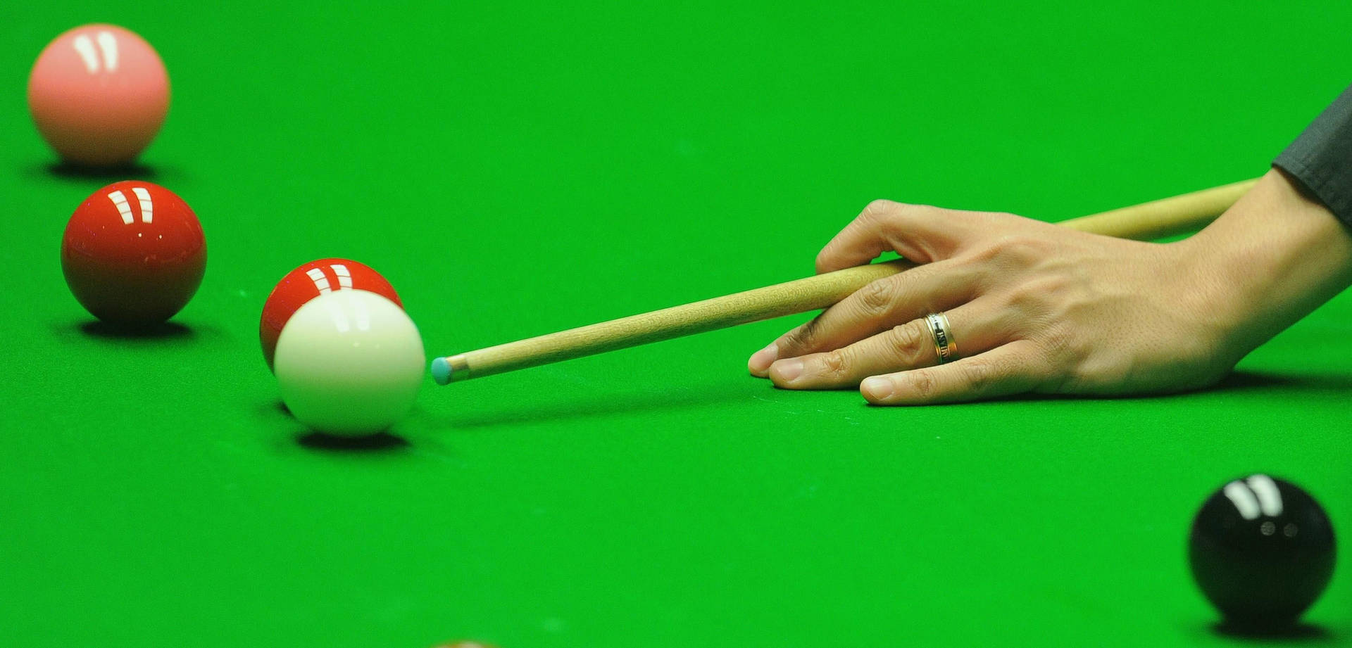Snooker Player Bridge Hand Background