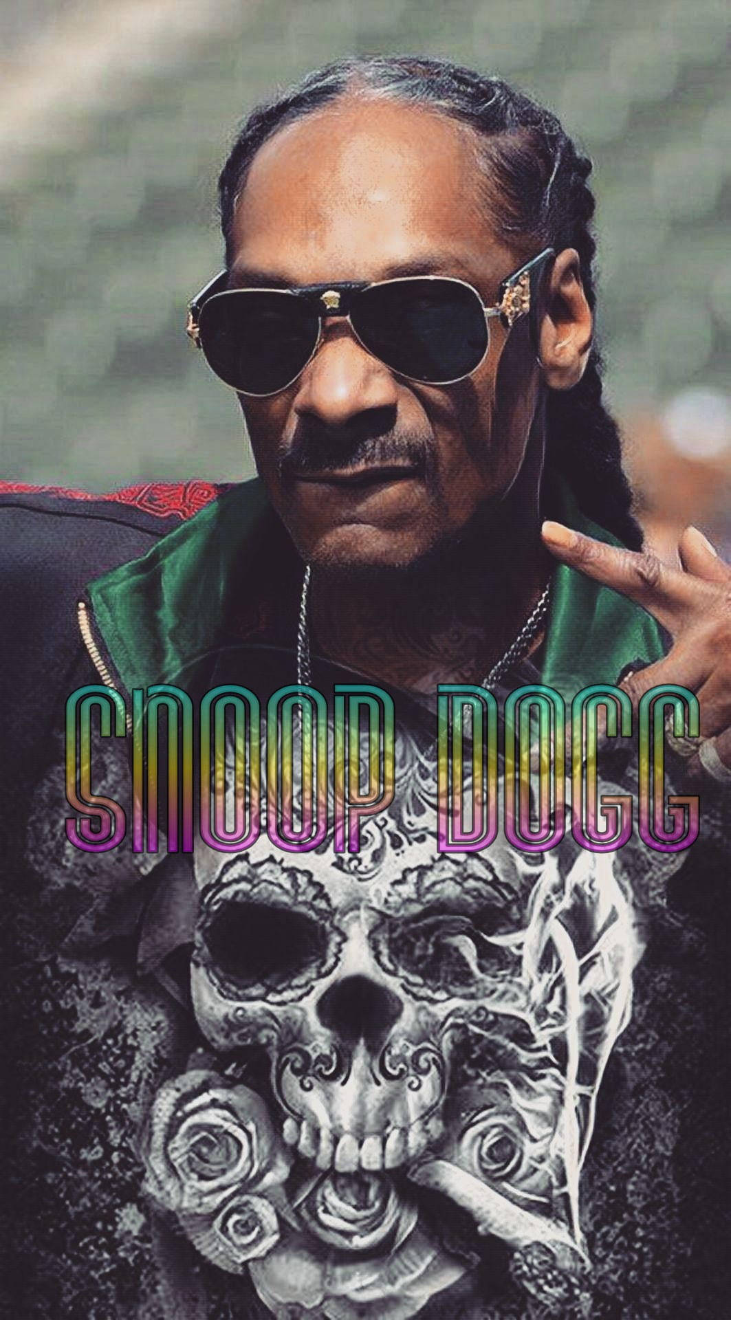 Snoop Dogg Biting His Lip Background
