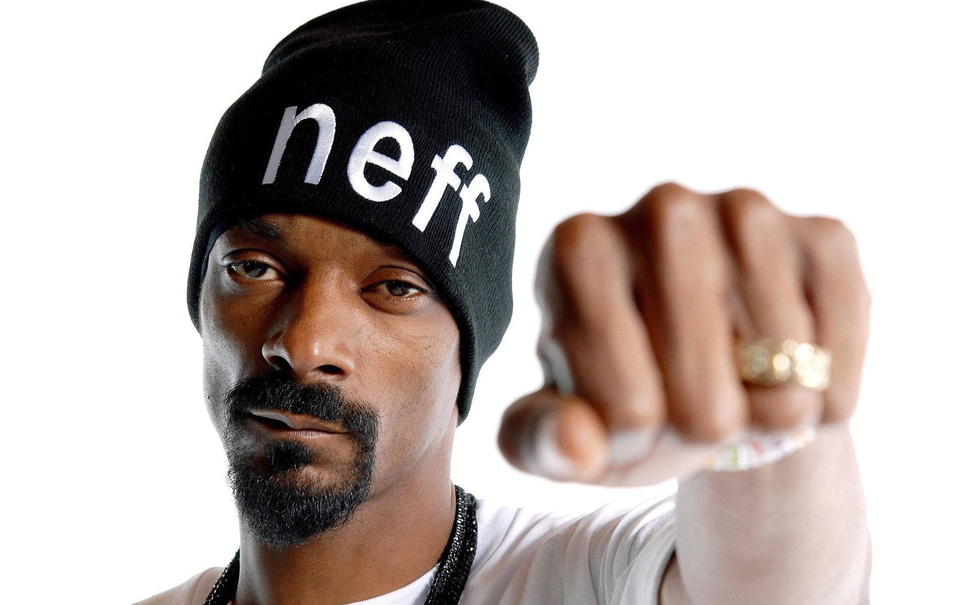 Snoop Dogg Wearing Neff Beanie Background