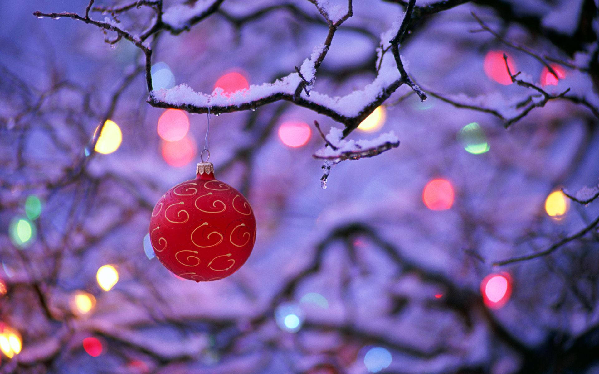 Snow Aesthetic Red Ball Background