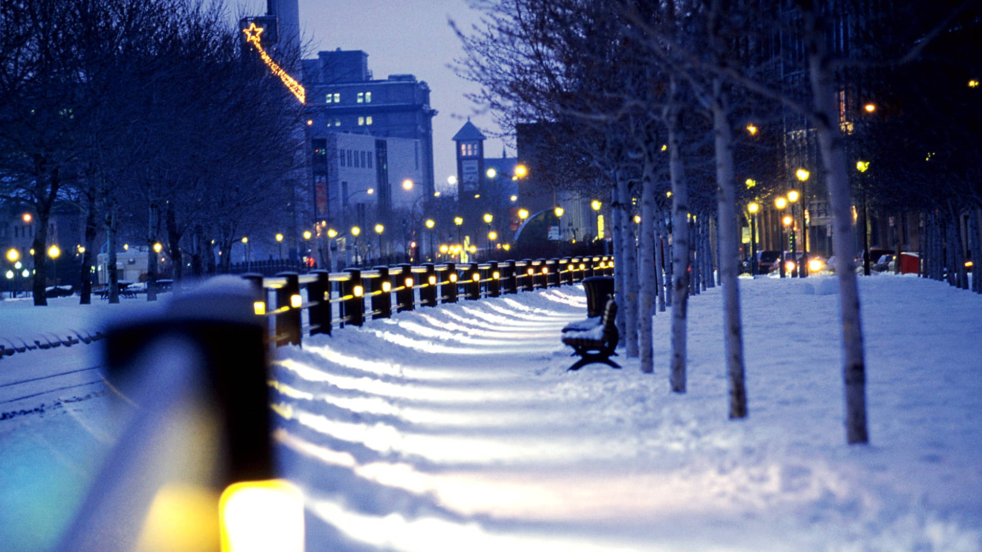 Snow In Montreal Background