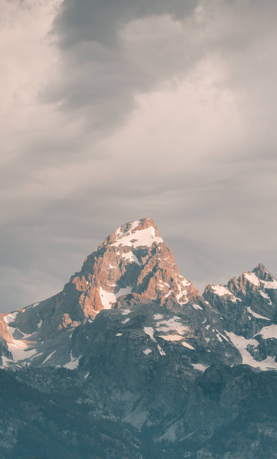 Snow-laden Mountains Grand Teton National Park Background