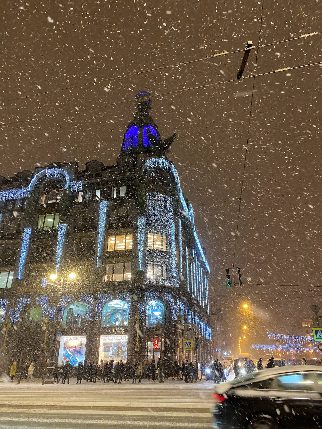 Snow Night City Background