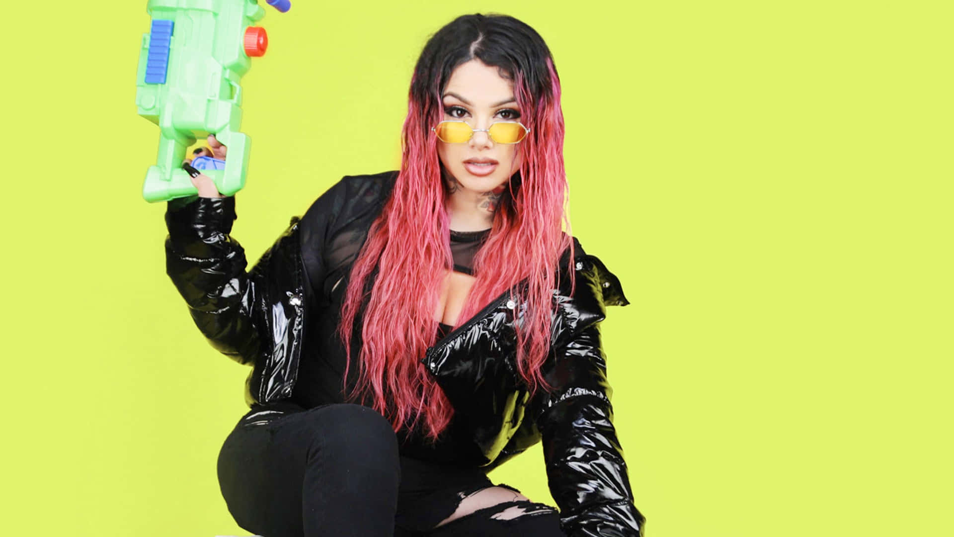 Snow Tha Product Bold Colors Background