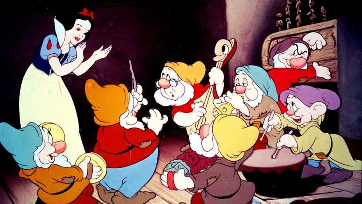 Snow White And The Seven Dwarfs Playing Music Background