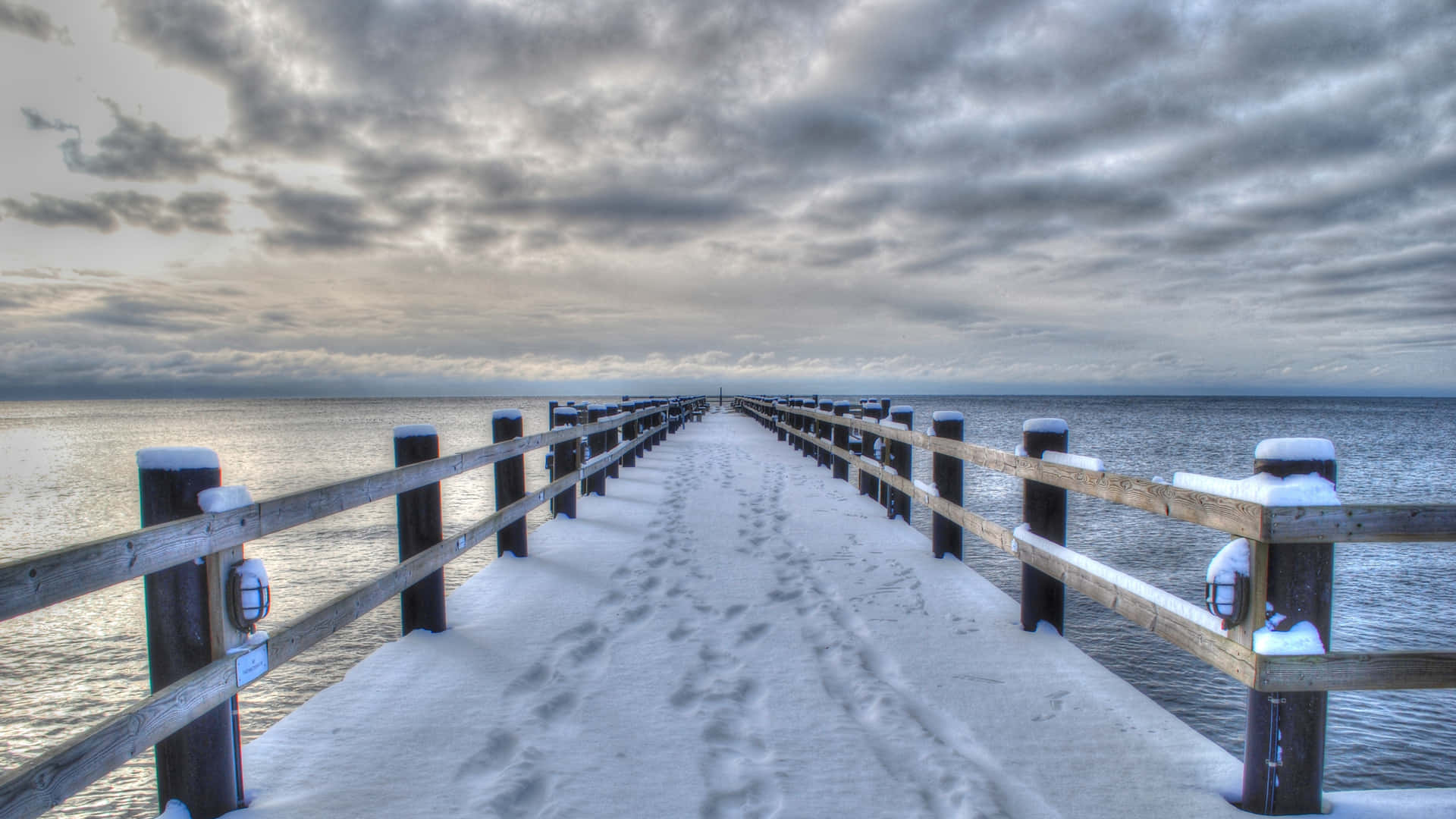 Snowy Pier Winter Skies4 K Background