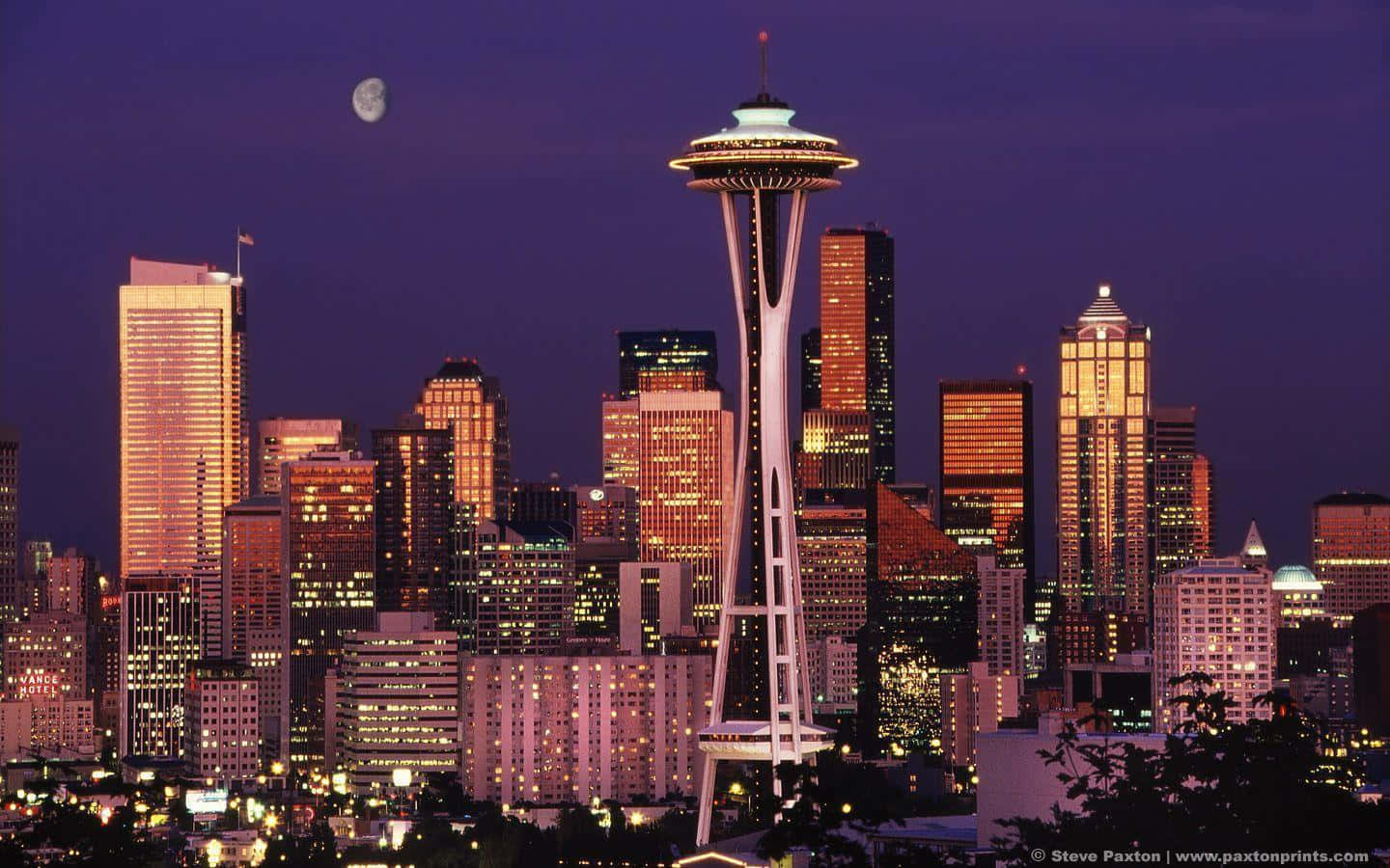 Soaring City Lights - A View Of Seattle At Night Background