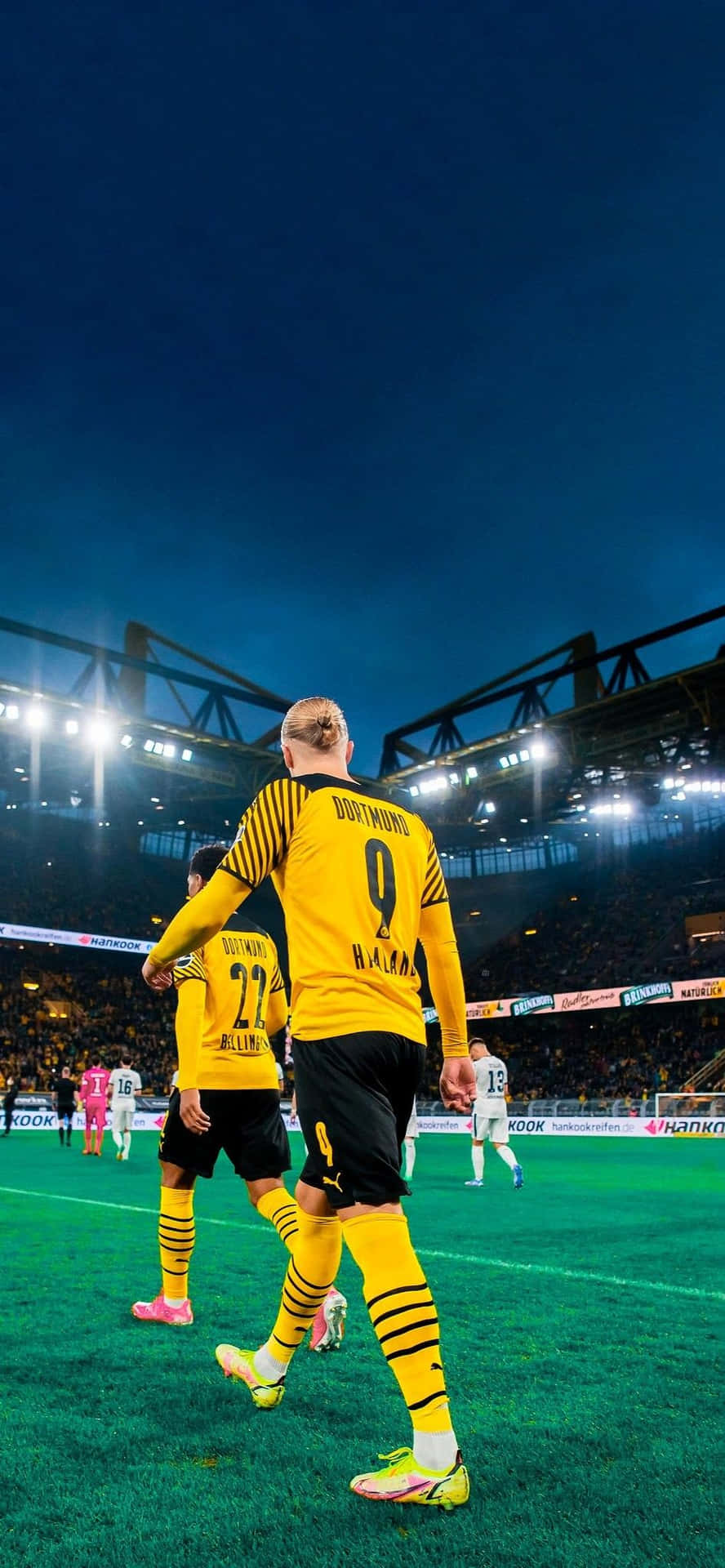 Soccer_ Night_ Match_ Dortmund_ Players Background