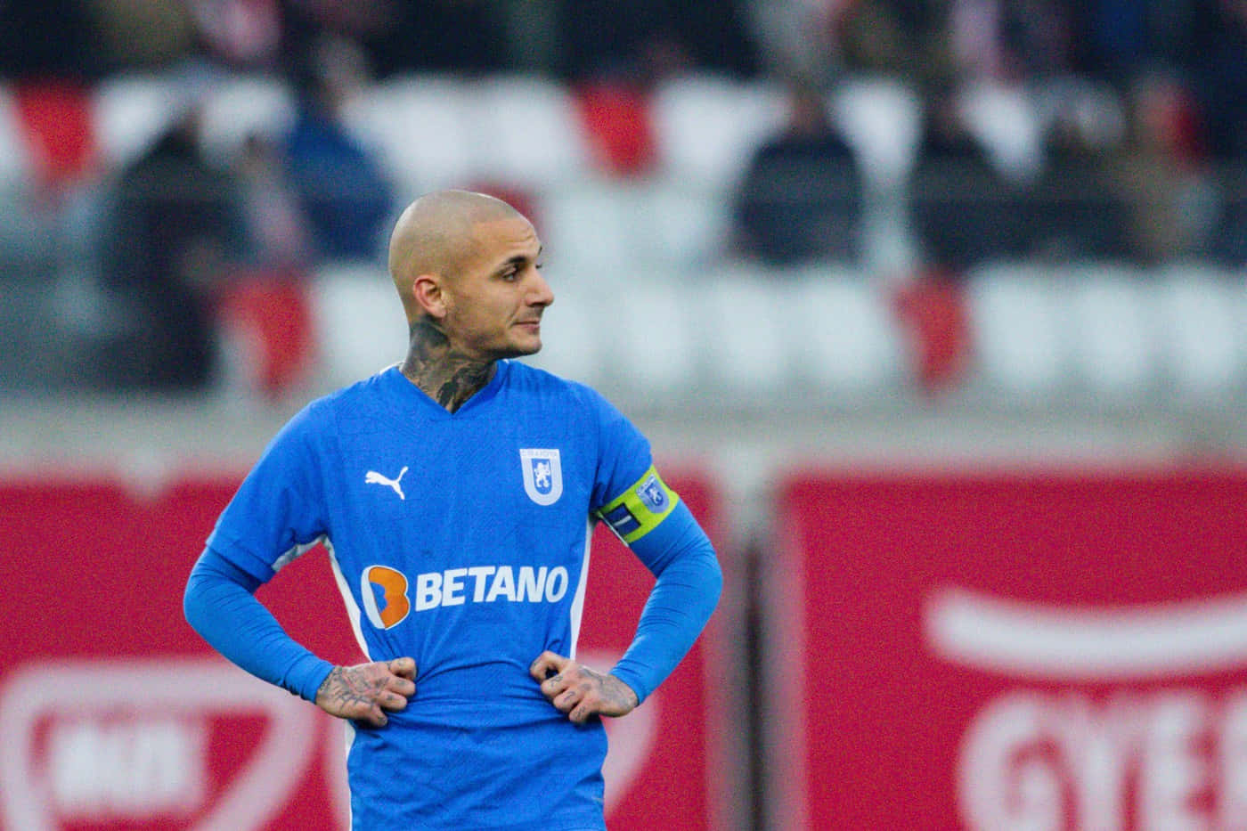 Soccer Player Alexandru Mitrita In Action Background