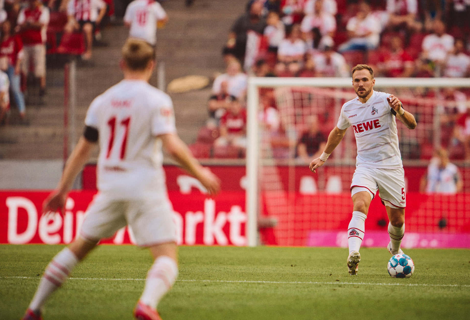 Soccer Player Rafael Czichos In Action Background