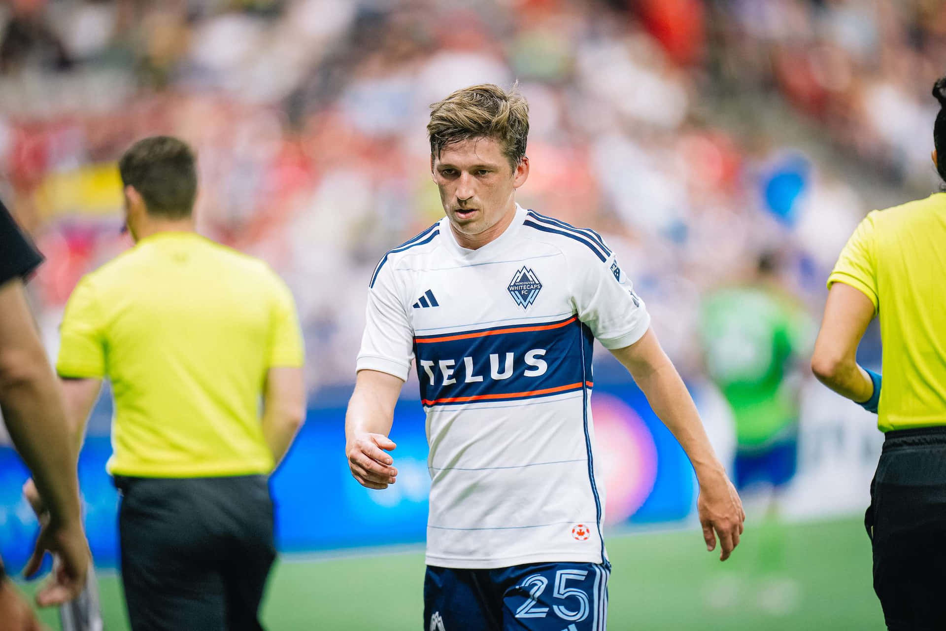 Soccer Player Ryan Gauld Action Background