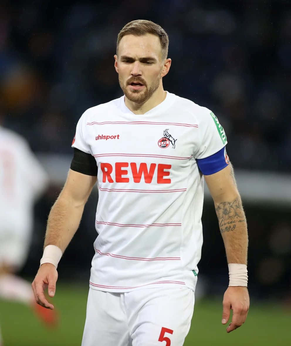 Soccer Playerin White Kit Number5 Background