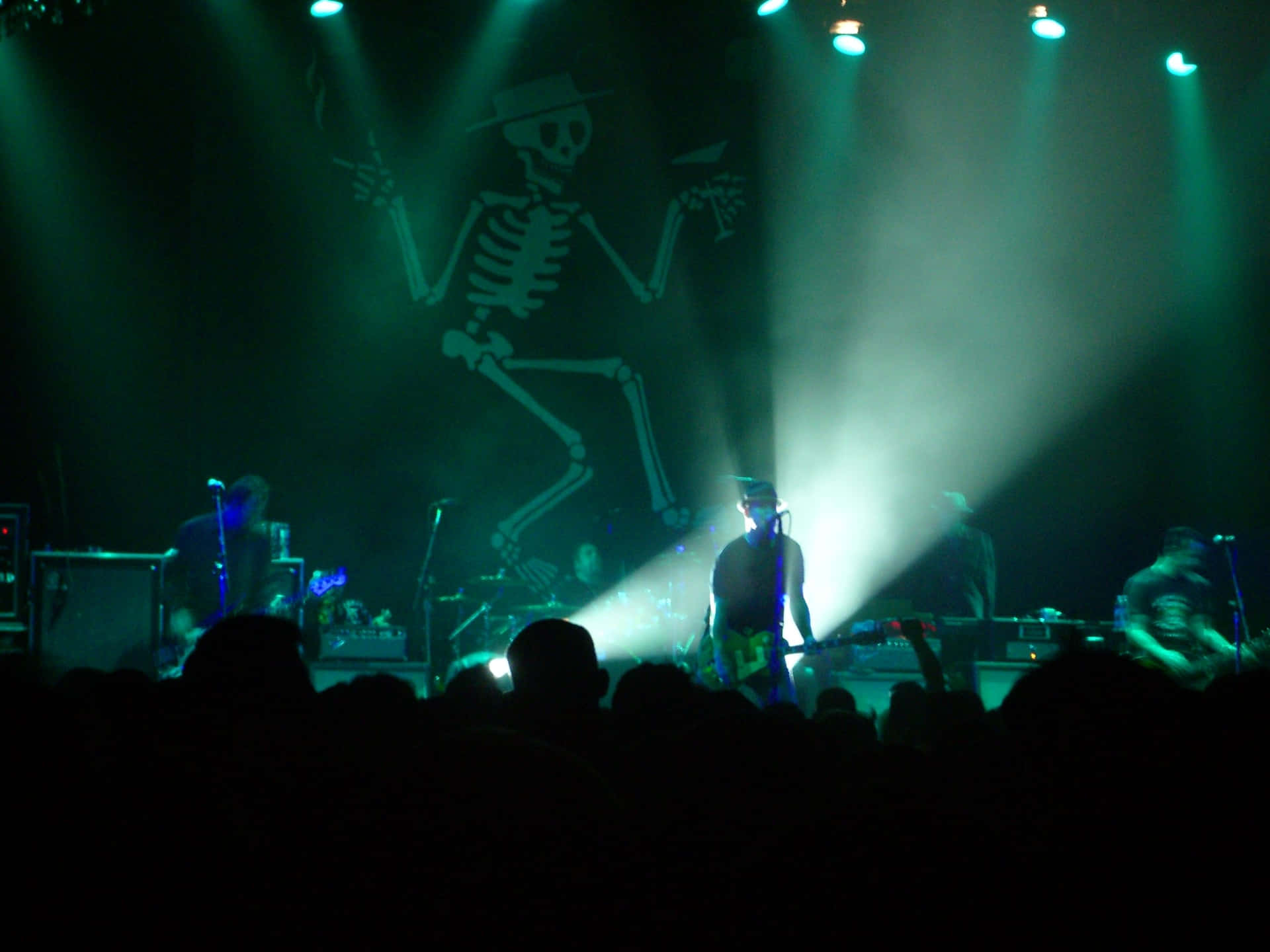 Social Distortion Live Concert With Banner Background