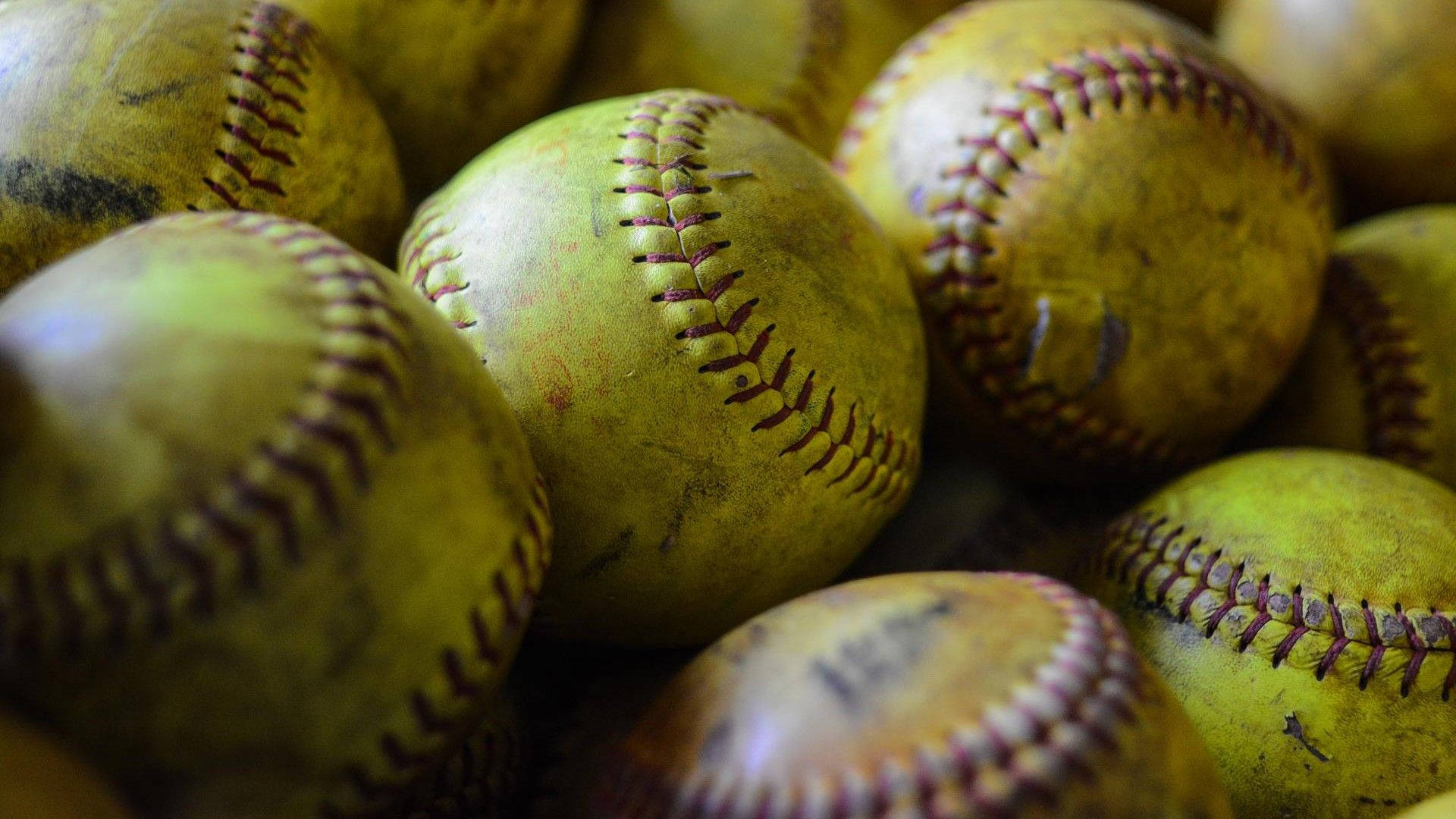 Softball Pile Wear And Tear Condition Background