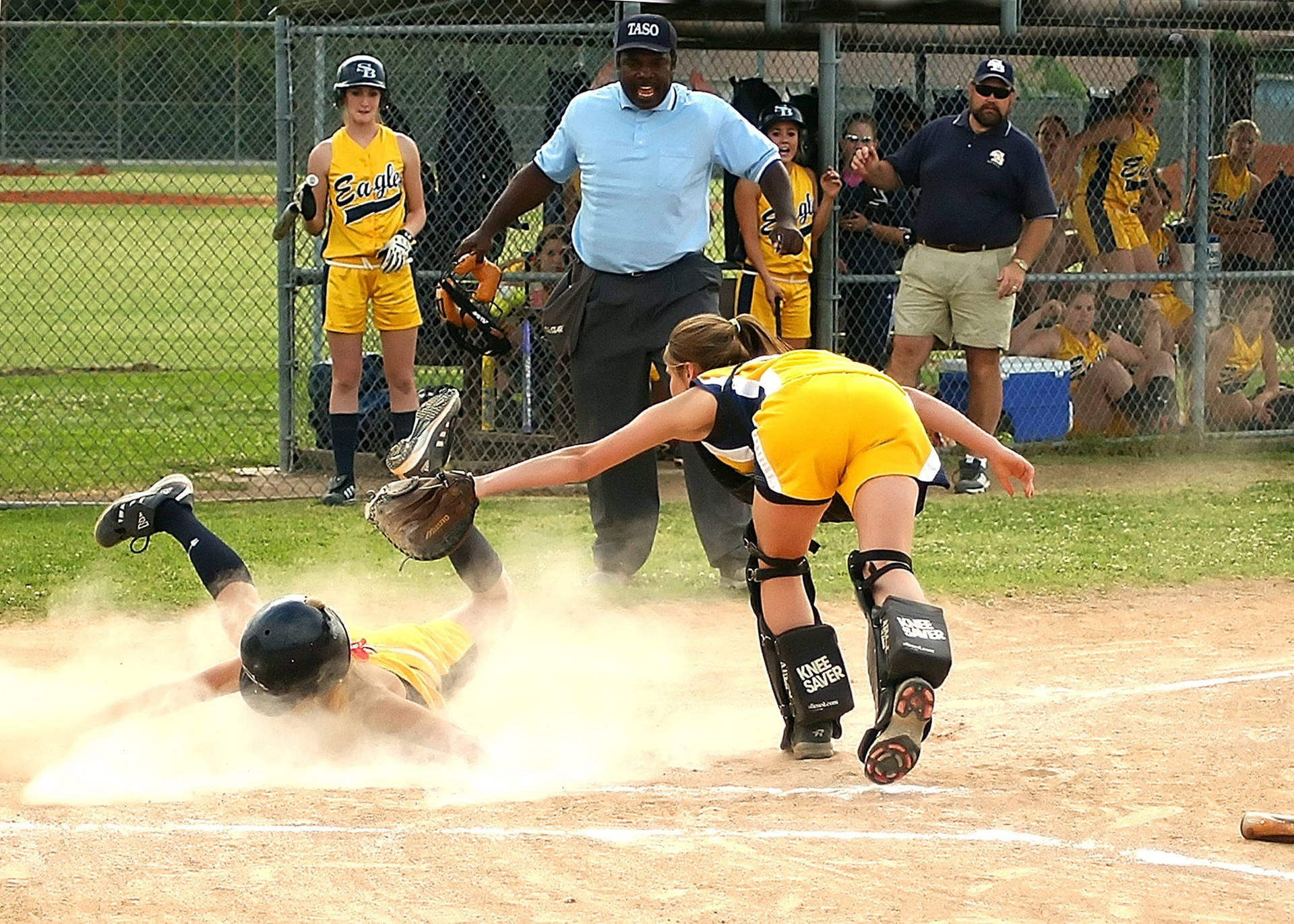 Softball Players In Action Background