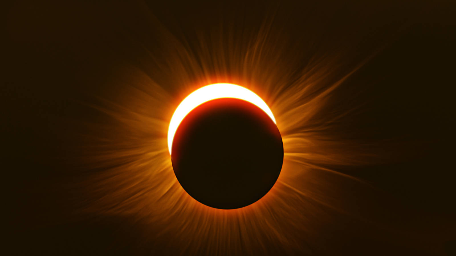 Solar Eclipse Photo Mid-eclipse Background