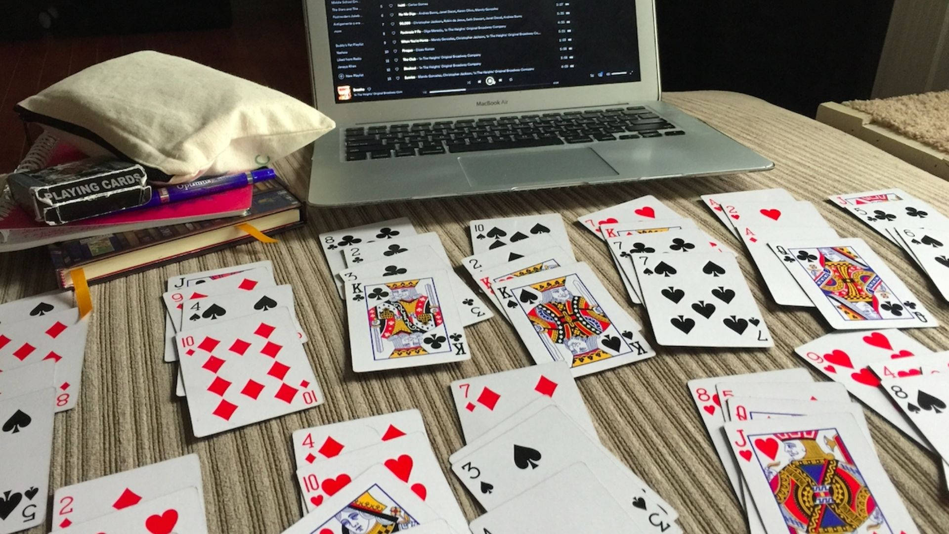 Solitaire On Study Table