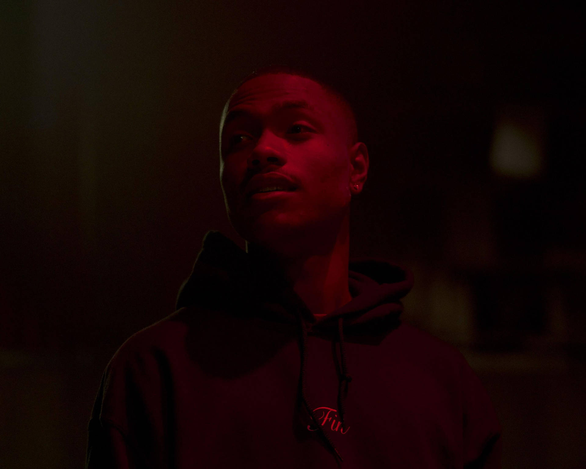 Somber Image Of Steve Lacy Background