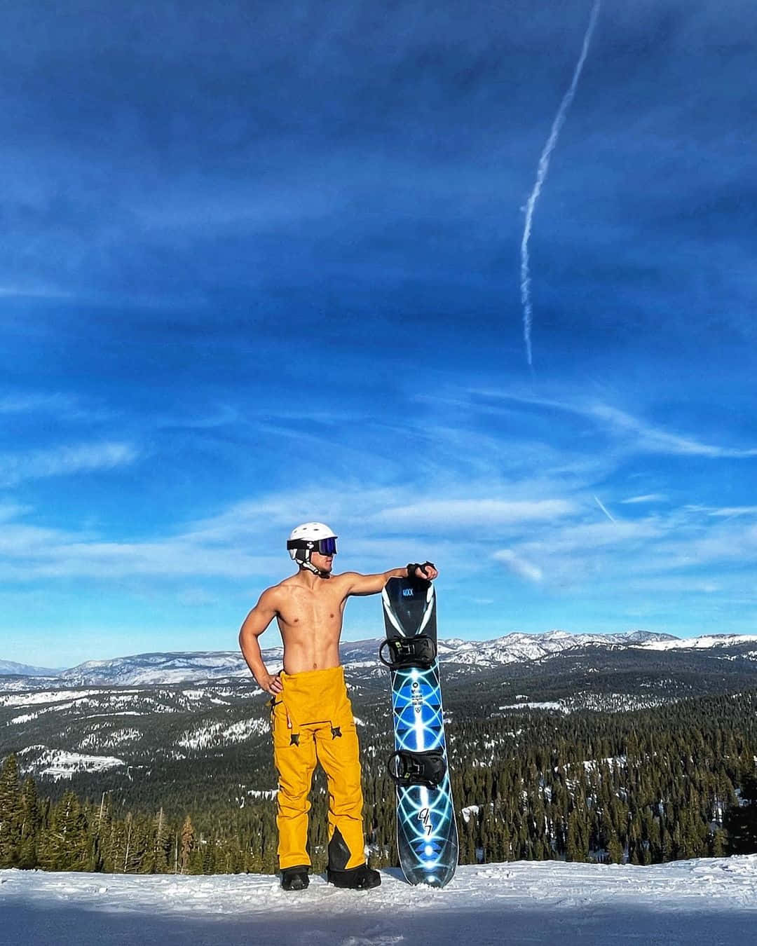Song Yadon At Northstar California Background