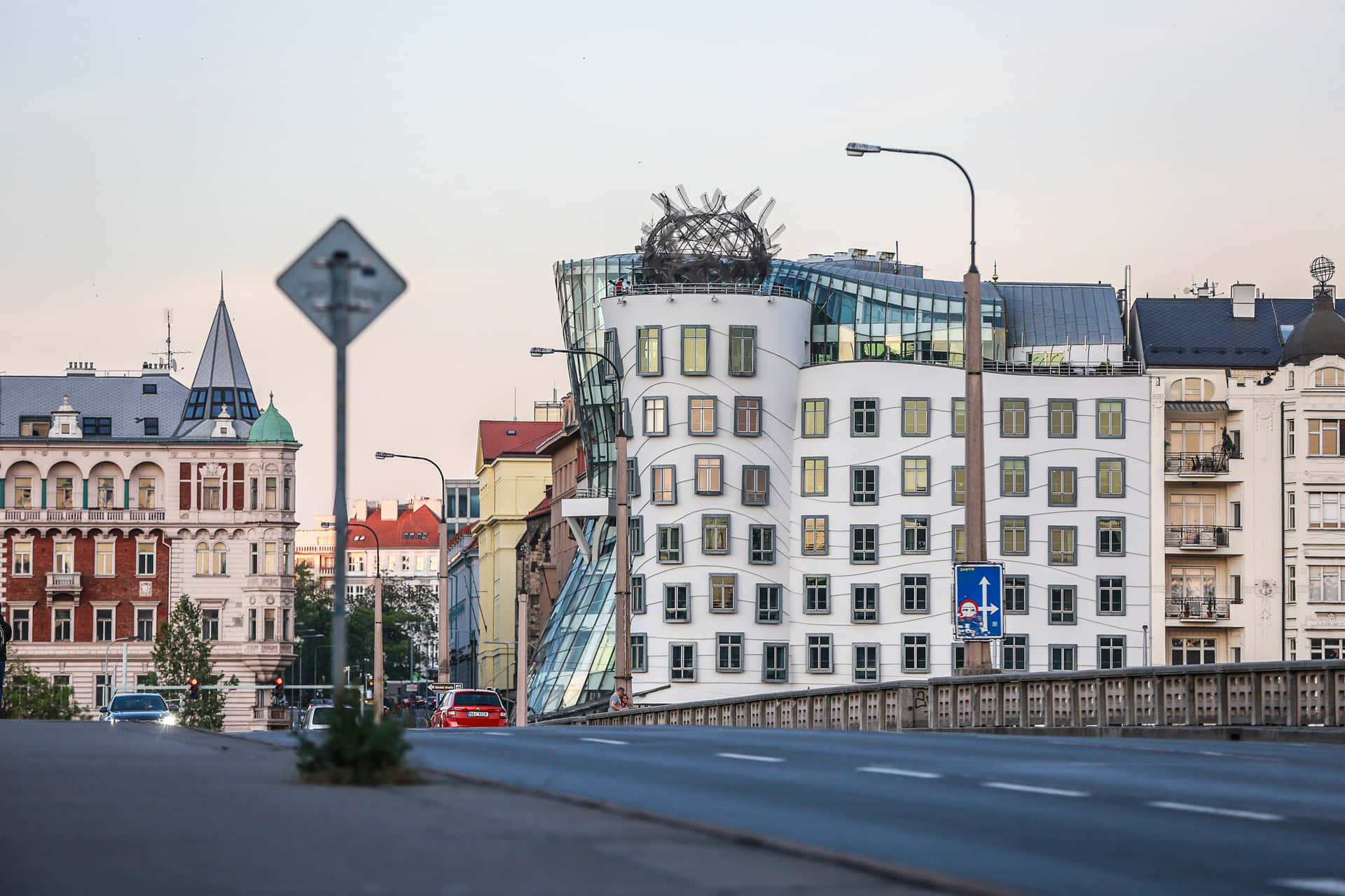 Sophisticated Architecture Of The Dancing House Background