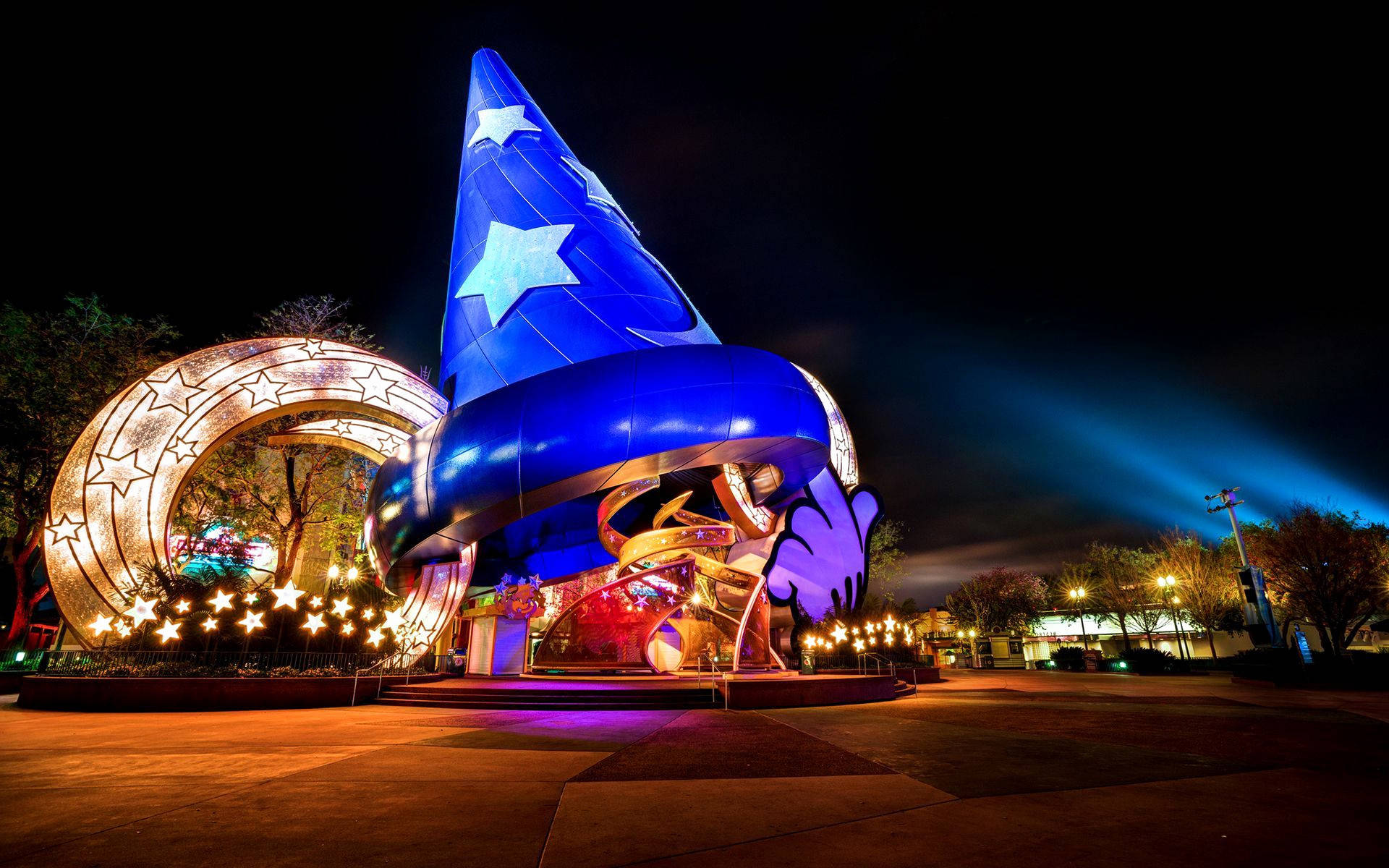 Sorcerer’s Hat Walt Disney World Desktop Background