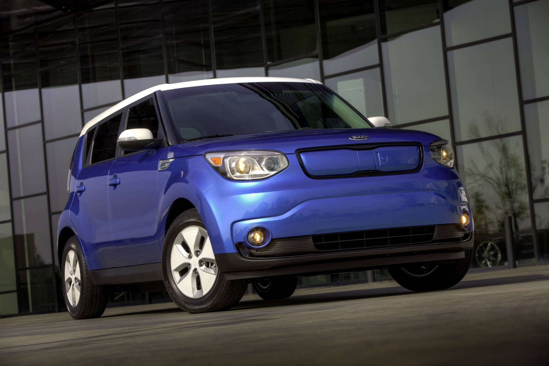 Soul Ev, Crossover, Kia, 2015, Front View Background