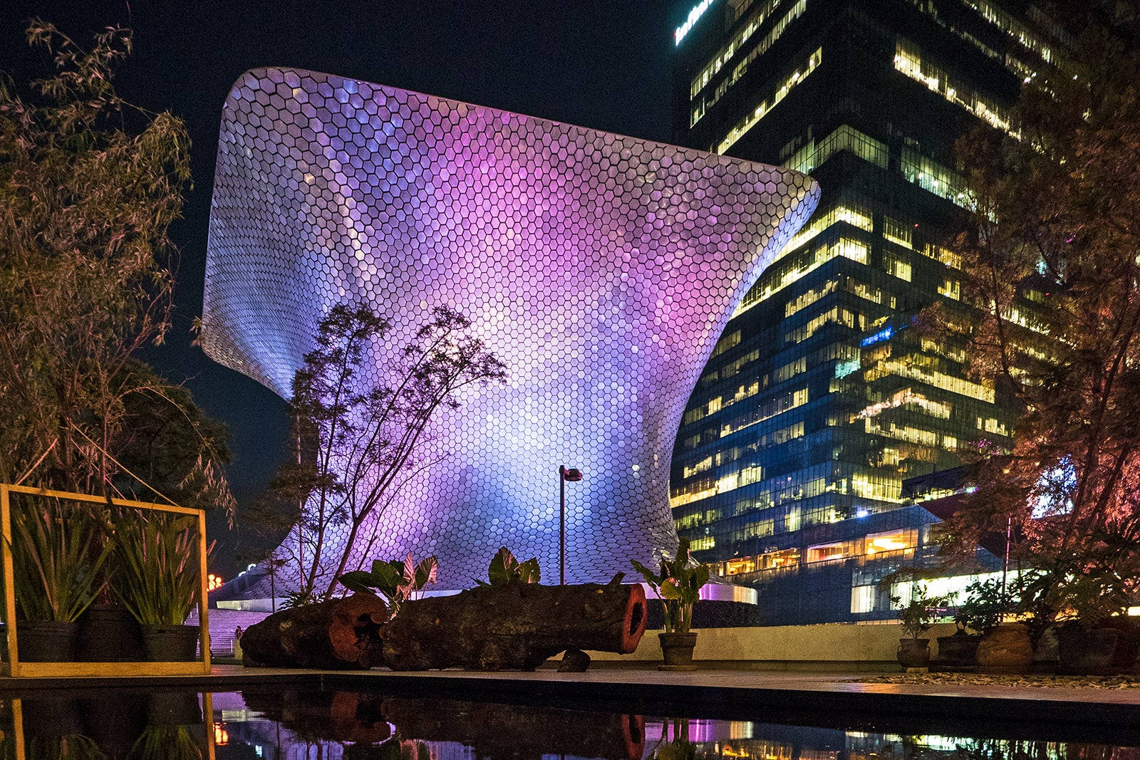 Soumaya Museum Mexico City At Night Background