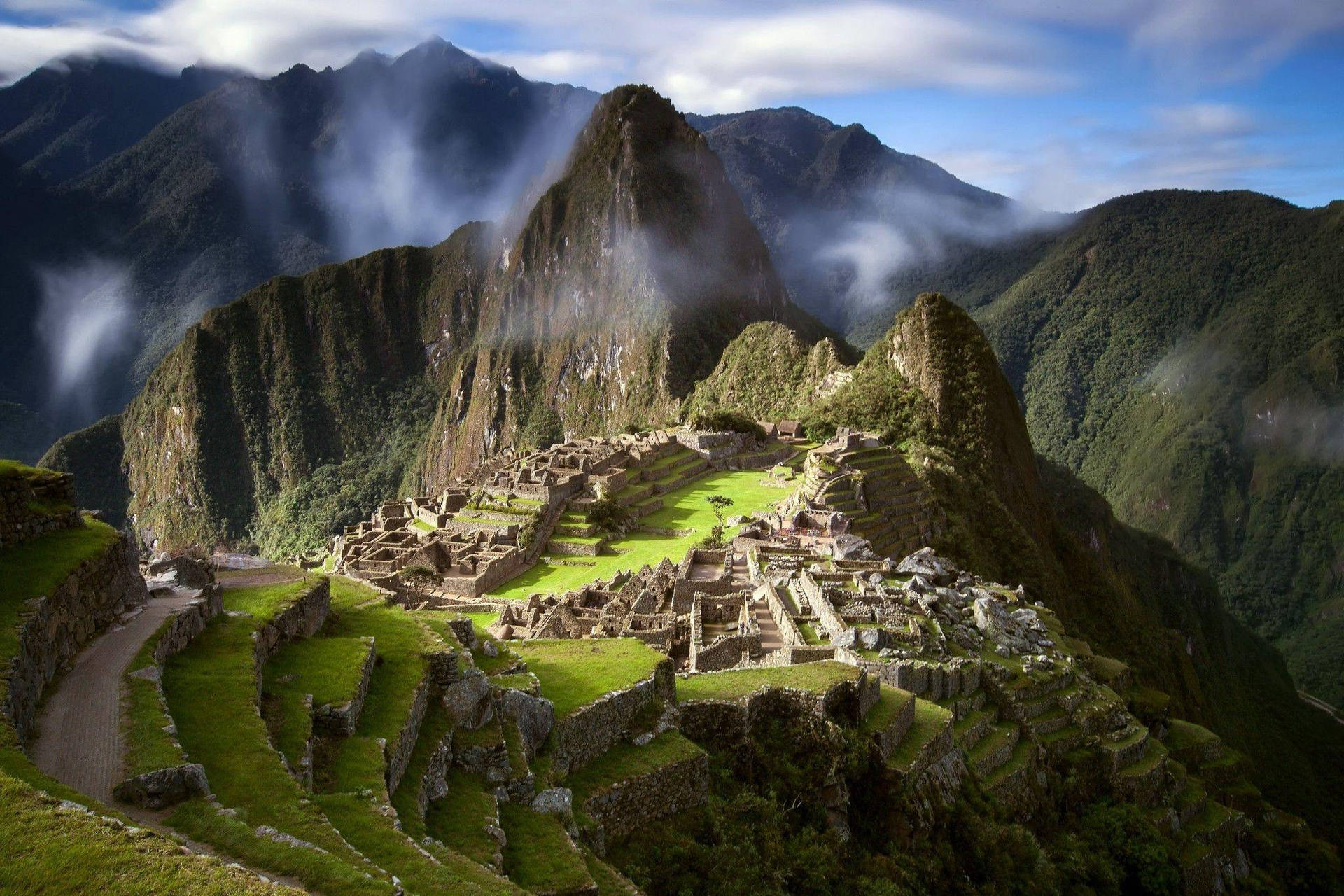 South America Ancient City Machu Picchu Background