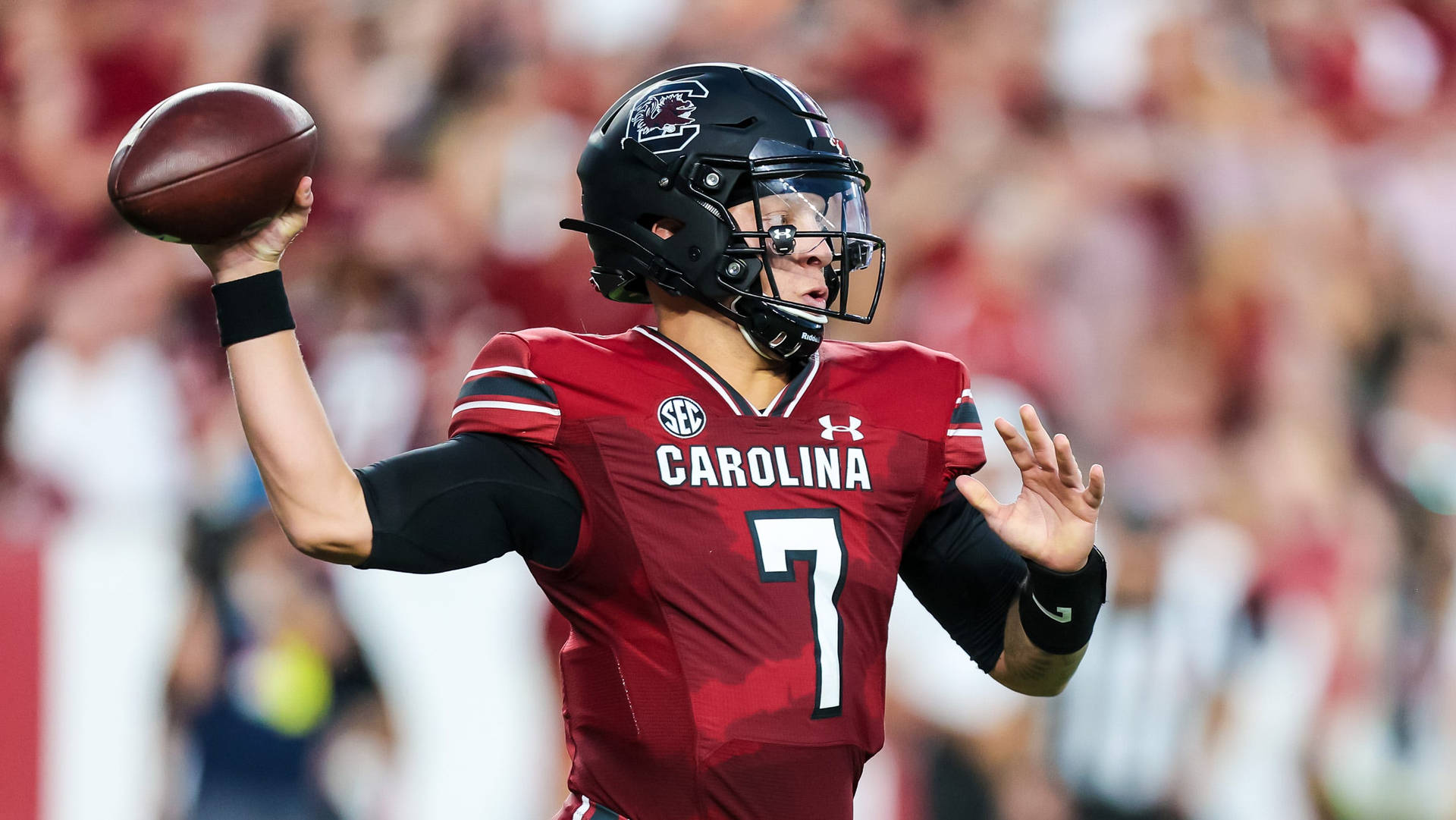 South Carolina Gamecocks Football Throws Red Team