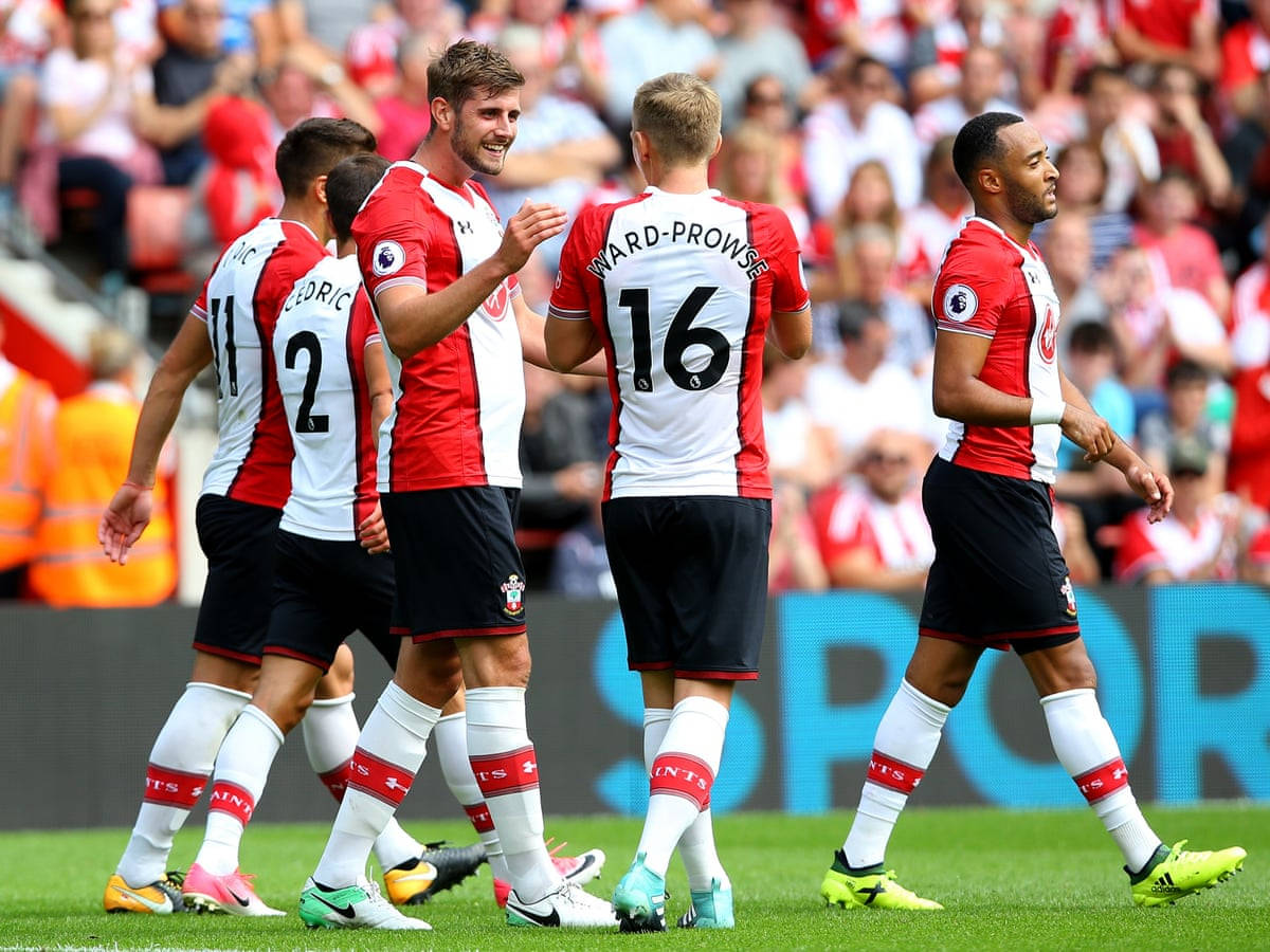 Southampton Fc Players Before Game Background