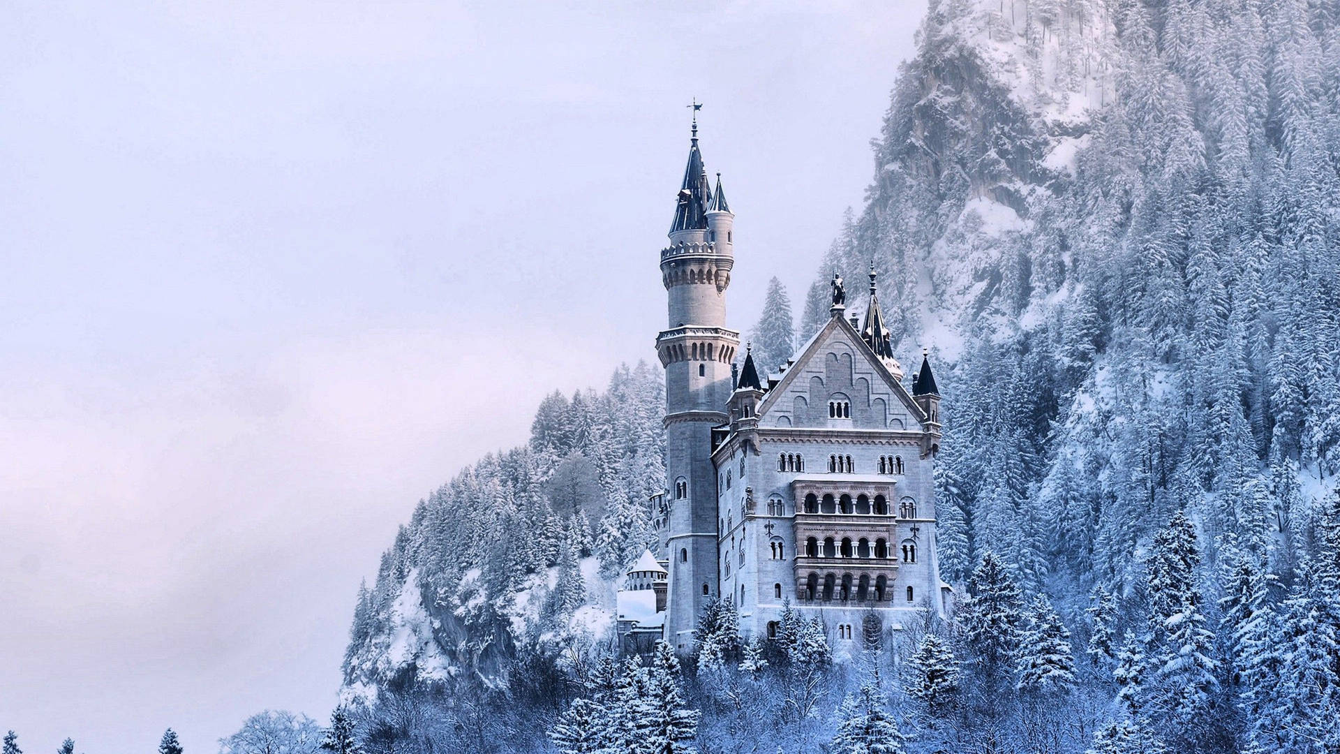 Southern Germany Frozen Castle Background