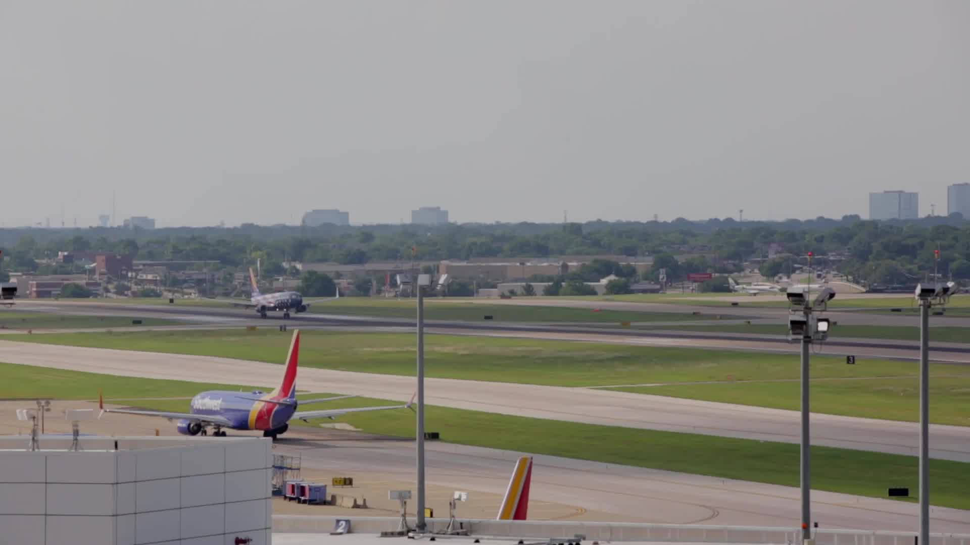 Southwest Airlines Airport Runway Background