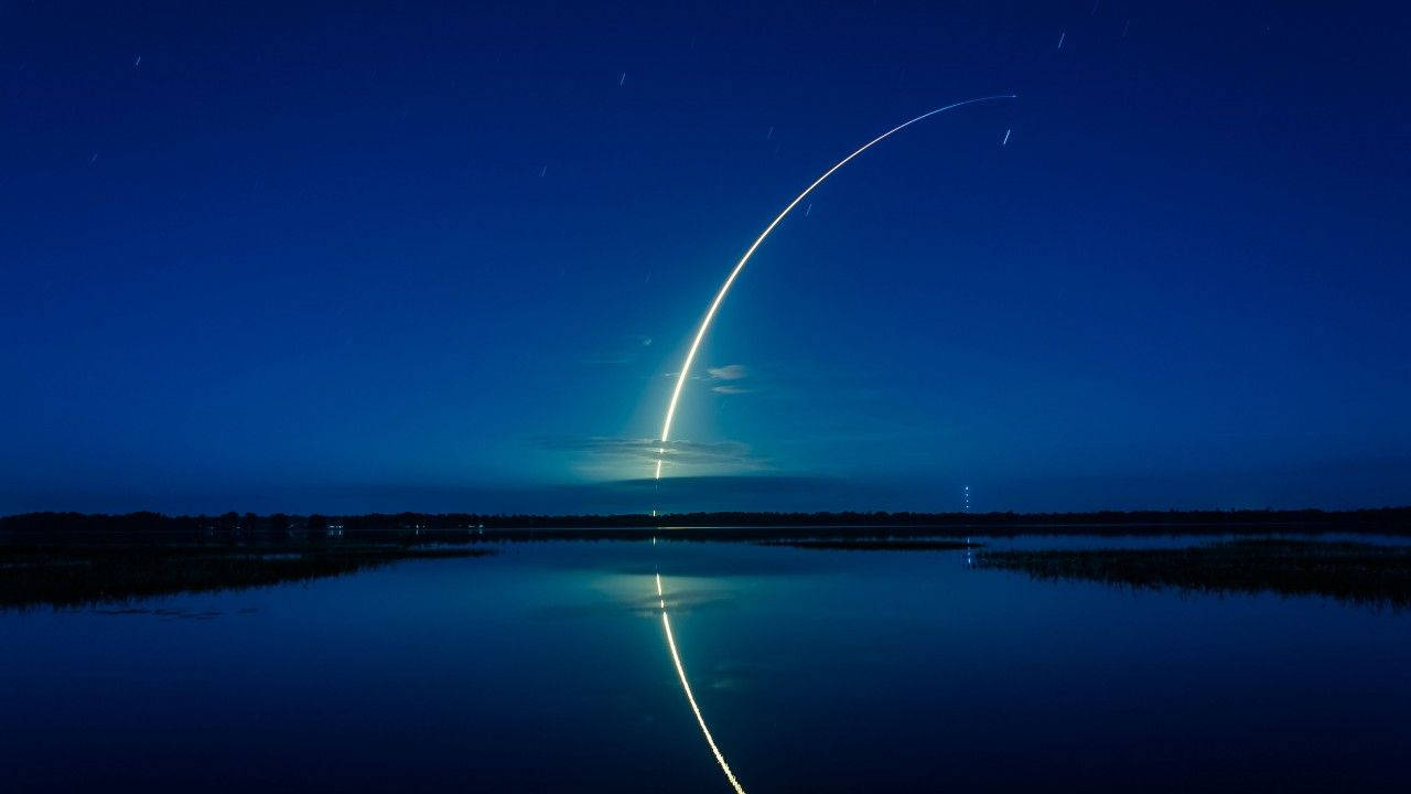 Spacex Falcon 9 Long Exposure Background