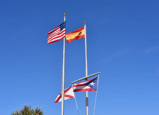 Spain Flag American Flag